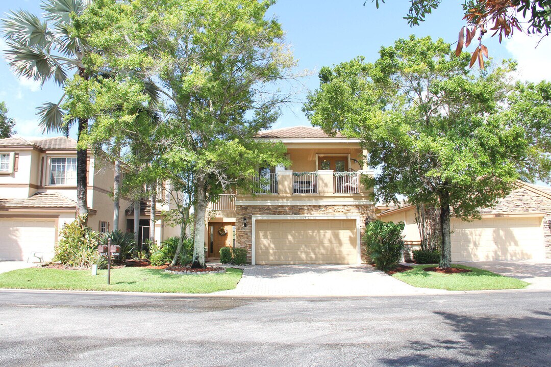 5809 Raceway Rd in Wellington, FL - Building Photo
