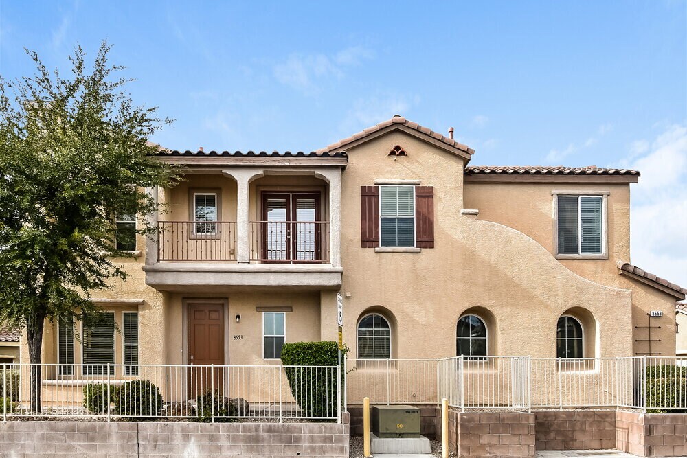 8553 Zelkova Ct in Las Vegas, NV - Foto de edificio