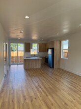963 Olive Br Pl in Sacramento, CA - Building Photo - Building Photo
