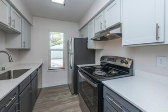 Pinewood Estates in Albuquerque, NM - Foto de edificio - Interior Photo