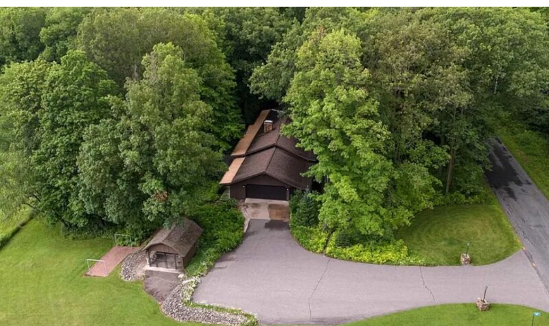 156051 Restlawn Rd in Wausau, WI - Building Photo
