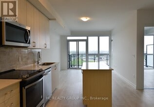 4655-4655 Glen Erin Dr in Mississauga, ON - Building Photo - Building Photo