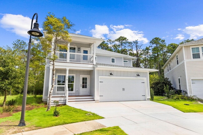 property at 70 Oakley Ct