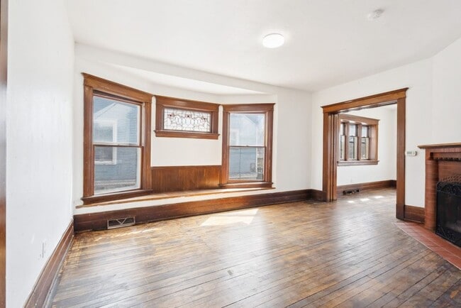 246 Western Ave in Waterloo, IA - Building Photo - Building Photo