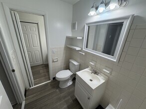 1005 Hickory Hill Ln in Nashville, TN - Building Photo - Building Photo