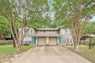 6519 Hart Ln in Austin, TX - Building Photo