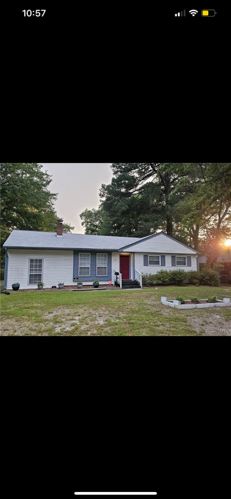 2034 Bishop St in Petersburg, VA - Building Photo