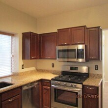 1213 E Harbor View Dr in Gilbert, AZ - Foto de edificio - Building Photo