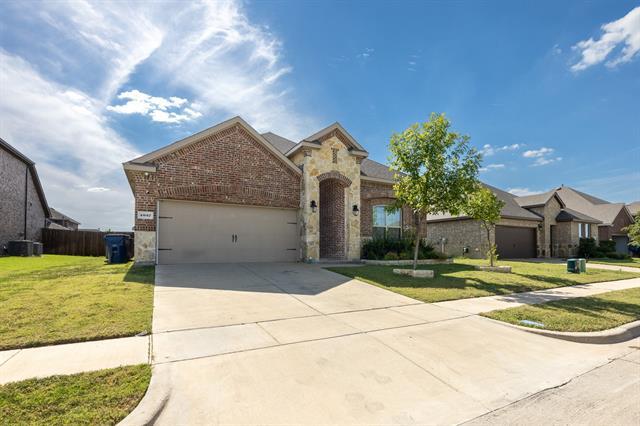 4037 Woodford Dr in Forney, TX - Building Photo - Building Photo
