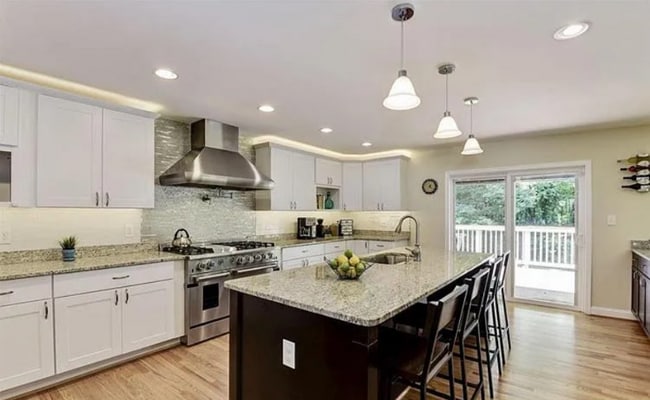 property at 1016 Chamberwell Ave