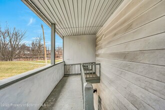 8 Green Ridge St in Scranton, PA - Building Photo - Building Photo