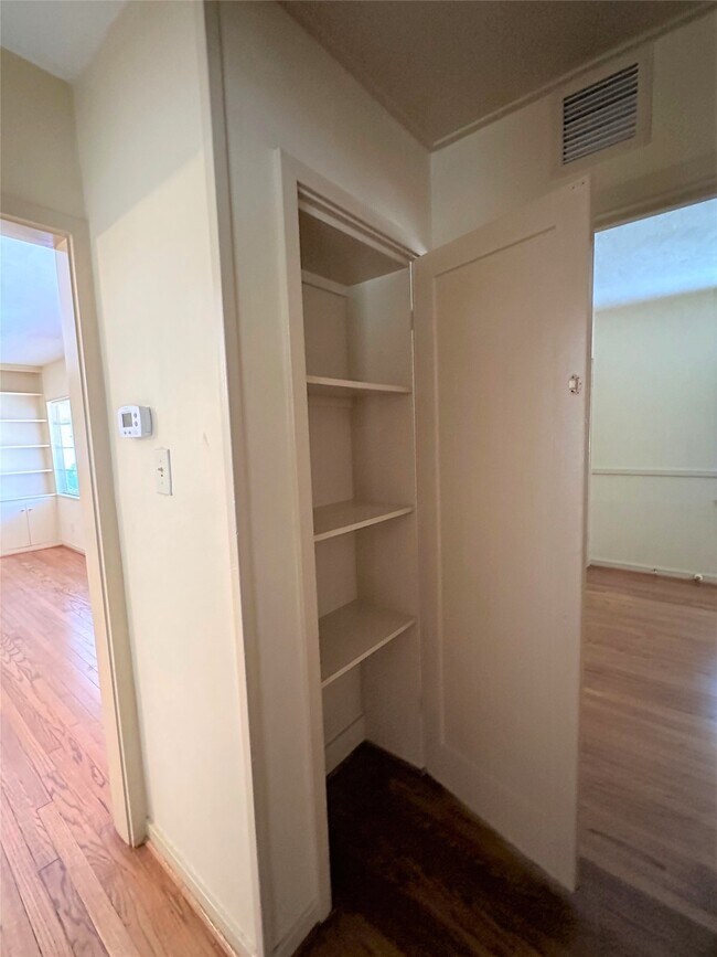property at 903 Lamonte Ln