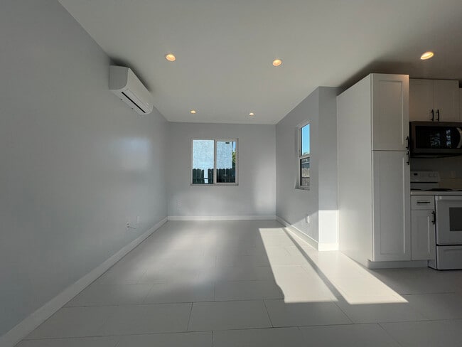 2821 Knode St in Torrance, CA - Building Photo - Building Photo