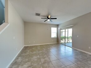 21087 Pleasant Plains Pkwy in Land O Lakes, FL - Building Photo - Building Photo