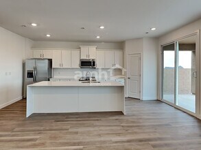 6234 W Calle Bilboa in Tucson, AZ - Building Photo - Building Photo