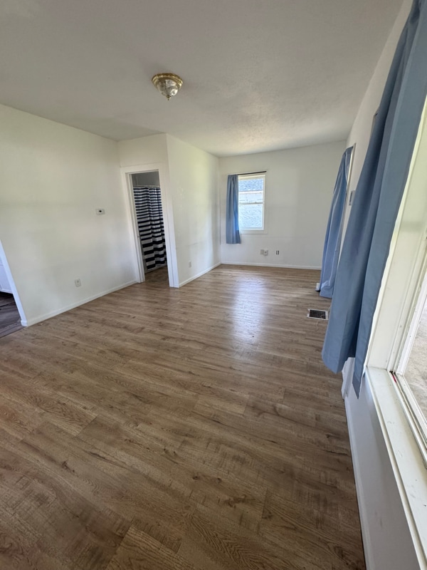 2022 Lincolnway E in Mishawaka, IN - Building Photo - Building Photo