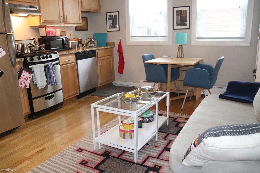 20 John F. Kennedy St-Unit -Apt 6 in Cambridge, MA - Building Photo
