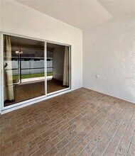 19412 Weymouth Dr in Land O Lakes, FL - Building Photo - Building Photo