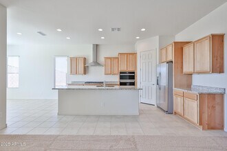 16685 W Questa Dr in Surprise, AZ - Building Photo - Building Photo