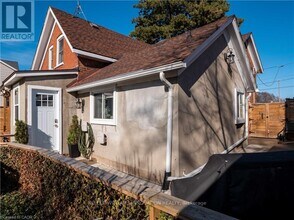193 Vine St in St Catharines, ON - Building Photo - Building Photo
