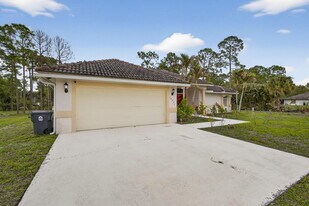 16931 78th Rd N in The Acreage, FL - Building Photo