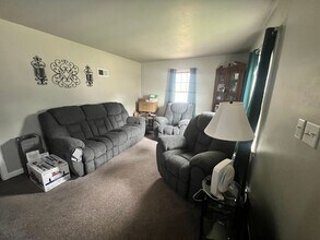 733 Lincoln St in Menasha, WI - Building Photo - Building Photo