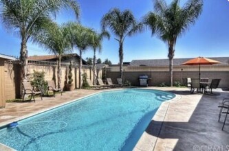 331 E Bluebell Pl in Anaheim, CA - Building Photo - Building Photo