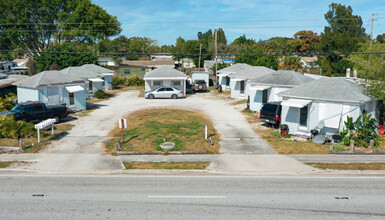 2843 Forest Hill Blvd in West Palm Beach, FL - Building Photo - Building Photo