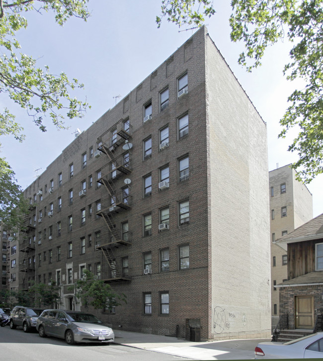 1375 E 18th St in Brooklyn, NY - Building Photo - Building Photo