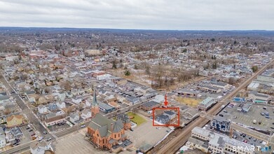 27 Hall Ave in Wallingford, CT - Building Photo - Building Photo