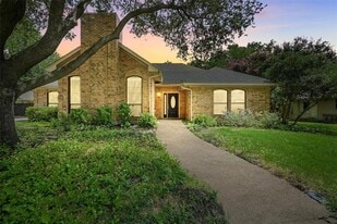 1928 Meandering Way in McKinney, TX - Building Photo