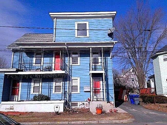 property at 24 Foster St