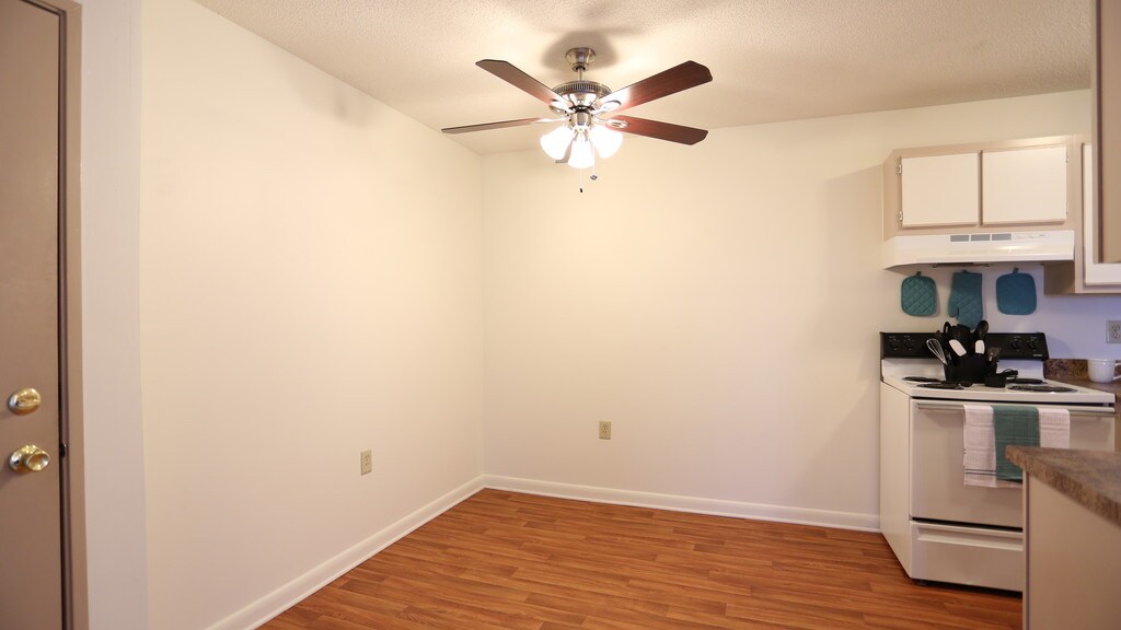 EAGLES POINT APARTMENTS in Kenton, OH