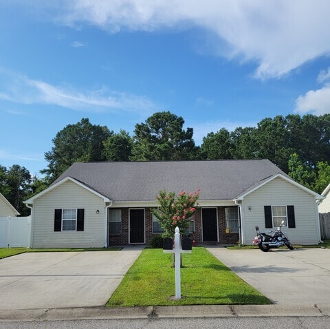 property at 1802 Barberry Dr