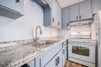 4202 N Askew Ave in Kansas City, MO - Building Photo - Building Photo