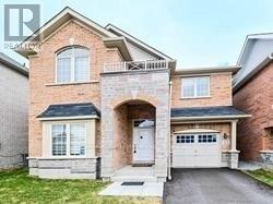 17 Raithby Cres in Ajax, ON - Building Photo