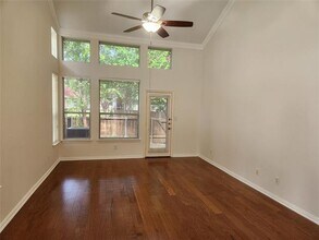 9829 Castlewood Dr in Plano, TX - Building Photo - Building Photo