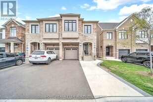 15 Quinton Ridge in Brampton, ON - Building Photo