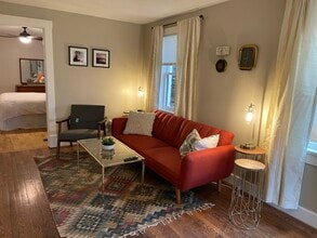 108 Fayette St in Staunton, VA - Foto de edificio - Building Photo