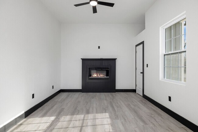 217 W Ramsey in Buffalo, MO - Building Photo - Building Photo