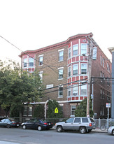 122 Berkshire St Apartamentos