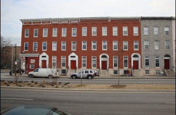 821-839 N Fulton Ave in Baltimore, MD - Foto de edificio