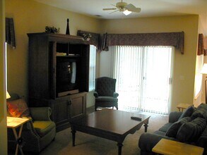 61 Zubler St in Bluffton, SC - Building Photo - Building Photo