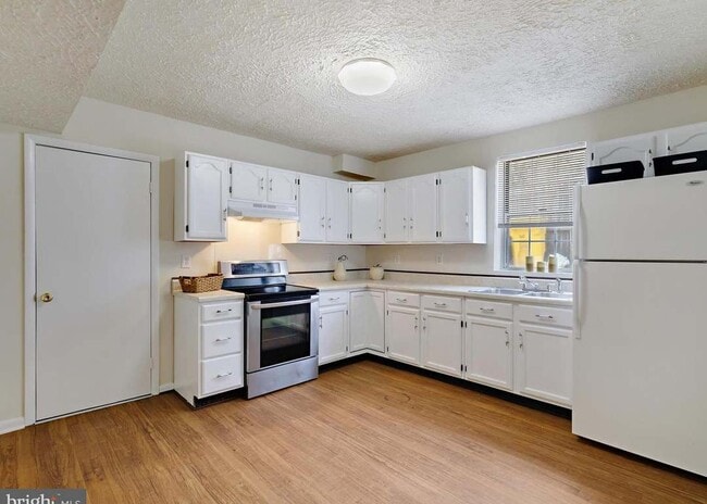752 225th St, Unit 752