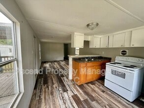 4875 Rancho Dr in Ooltewah, TN - Building Photo - Building Photo