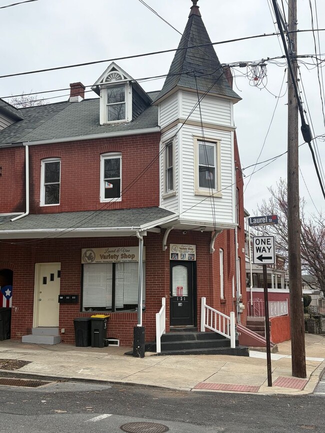 121 Laurel St in Lancaster, PA - Building Photo - Building Photo
