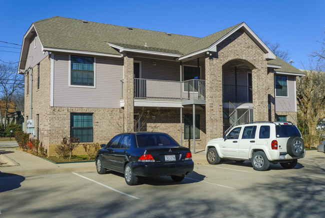 Sunset Place in Denton, TX - Building Photo - Building Photo