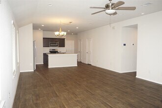 5430 Tindarey Bluff Trail in Katy, TX - Building Photo - Building Photo