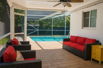 3530 NE 13th Ave in Oakland Park, FL - Building Photo - Building Photo