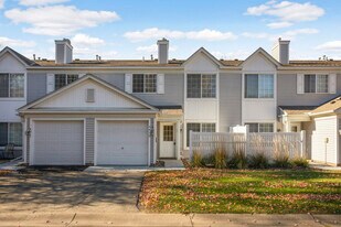 4415 Naper Bay in Eagan, MN - Building Photo